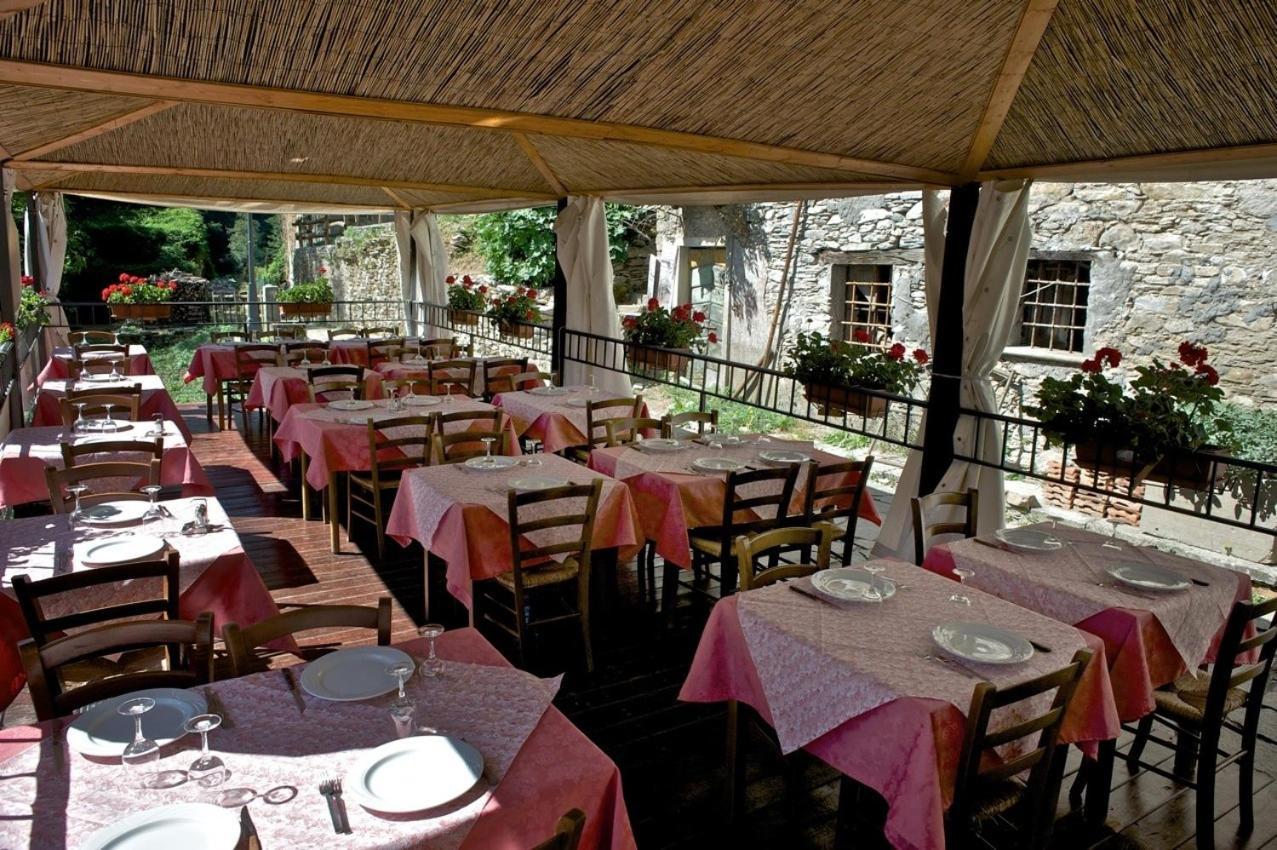 Гостевой дом Borgo Isola Santa Экстерьер фото
