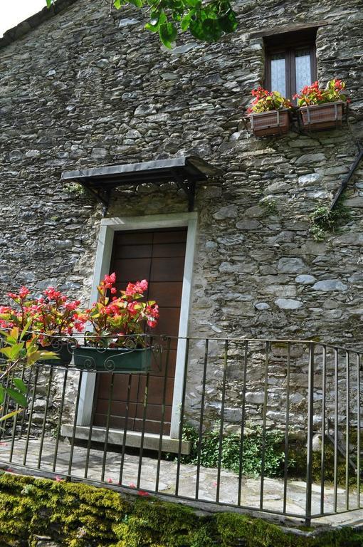 Гостевой дом Borgo Isola Santa Экстерьер фото
