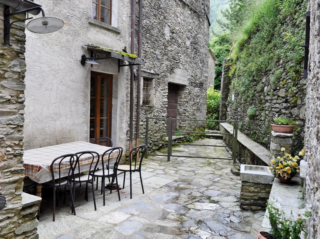 Гостевой дом Borgo Isola Santa Экстерьер фото